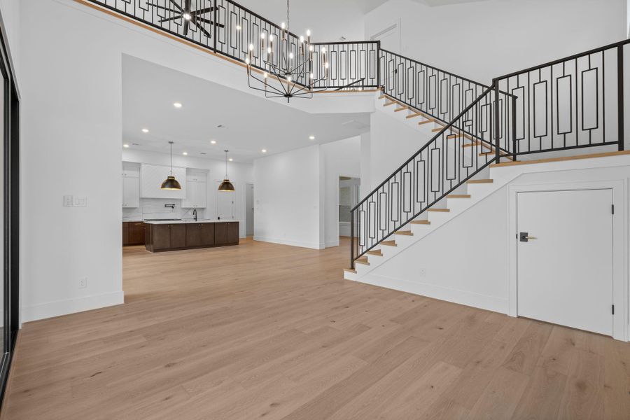 Spacious, unfurnished interior of a new home in , Houston (Image 27).