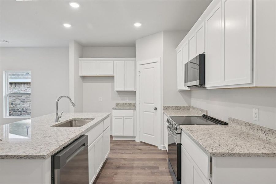 Furnished interior view inside a new home in Sperling Farms, Ferris (Image 15). Furnished interior view inside a new home in Sperling Farms, Ferris (Image 15).