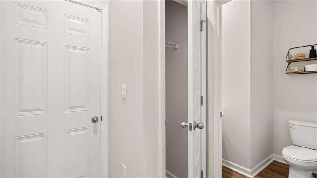 Spacious, unfurnished interior of a new home in Echo Glen, Stockbridge (Image 20). Spacious, unfurnished interior of a new home in Echo Glen, Stockbridge (Image 20).