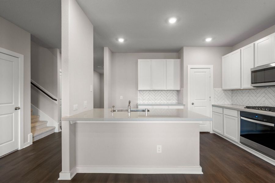 2,406sf New Home in Dayton, TX. - Slide 10 2,406sf New Home in Dayton, TX. - Slide 10