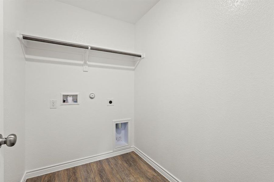 Spacious, unfurnished interior of a new home in Rocky Creek Crossing, Crowley (Image 25).