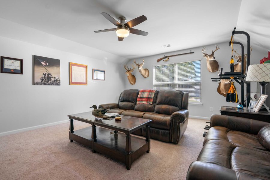 Furnished interior view inside a new home in French Quarter Creek, Huger (Image 38).