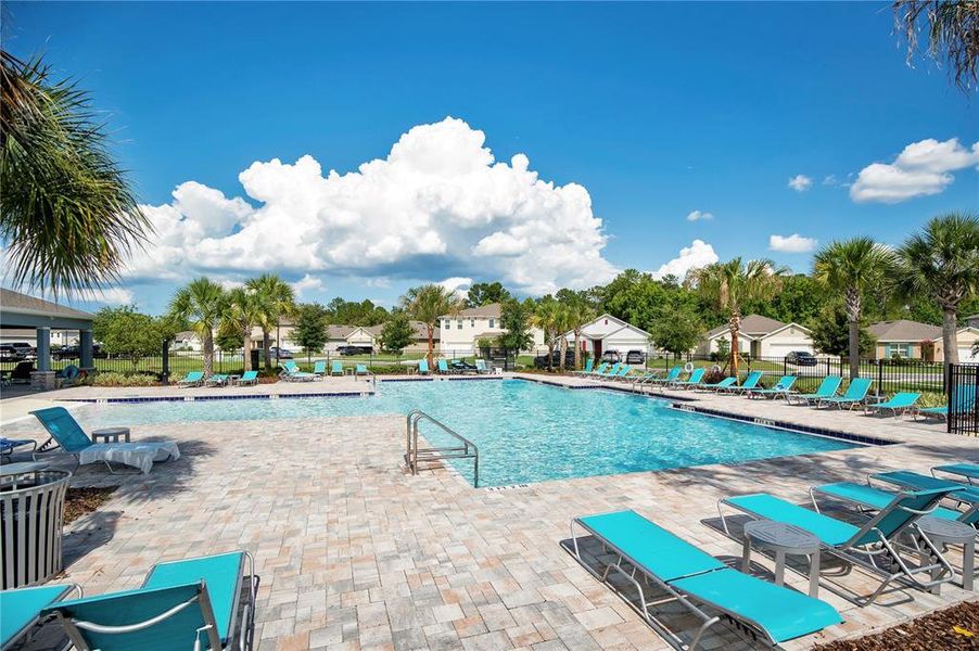 Community amenities in , Sanford (Image 37).