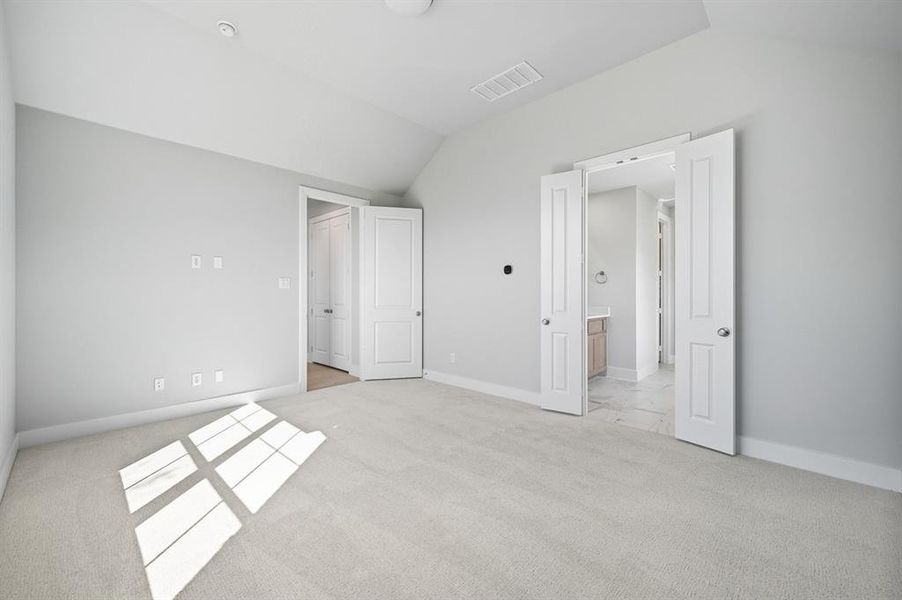 Spacious, unfurnished interior of a new home in Mosaic: 40ft. lots, Prosper (Image 15).