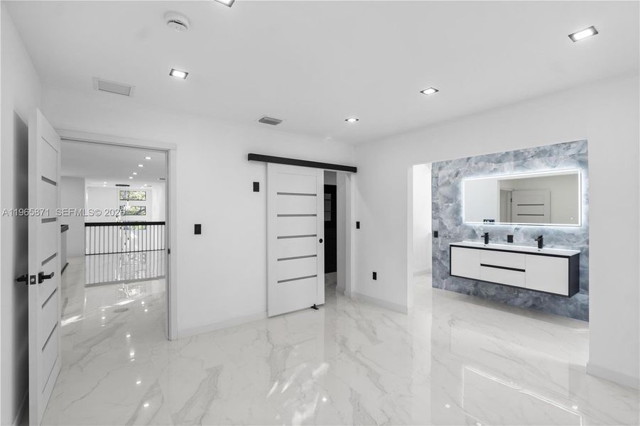 Image 54 of a home in .