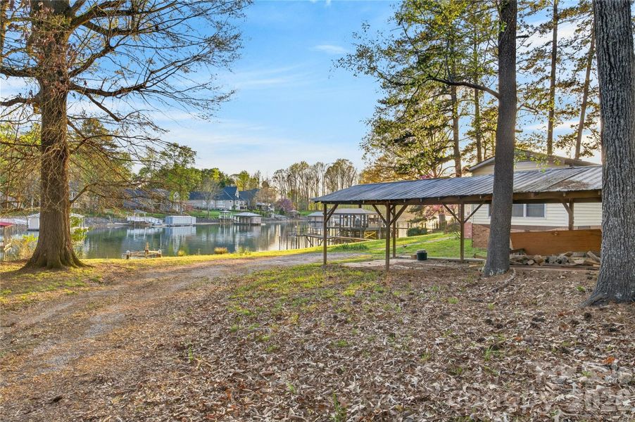 Image 21 of a home in .