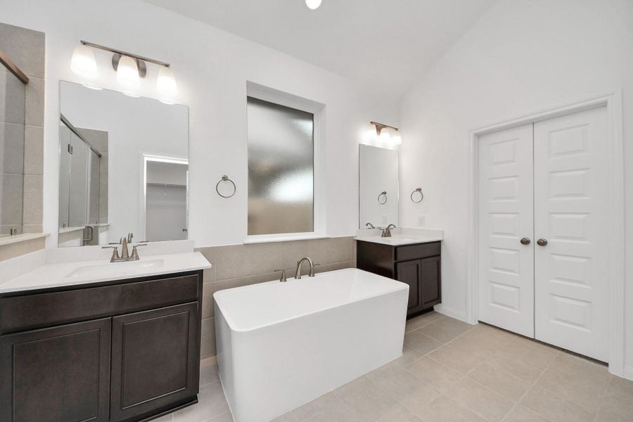 Furnished interior view inside a new home in 50' Traditional Homes at Elyson, Katy (Image 10). Furnished interior view inside a new home in 50' Traditional Homes at Elyson, Katy (Image 10).