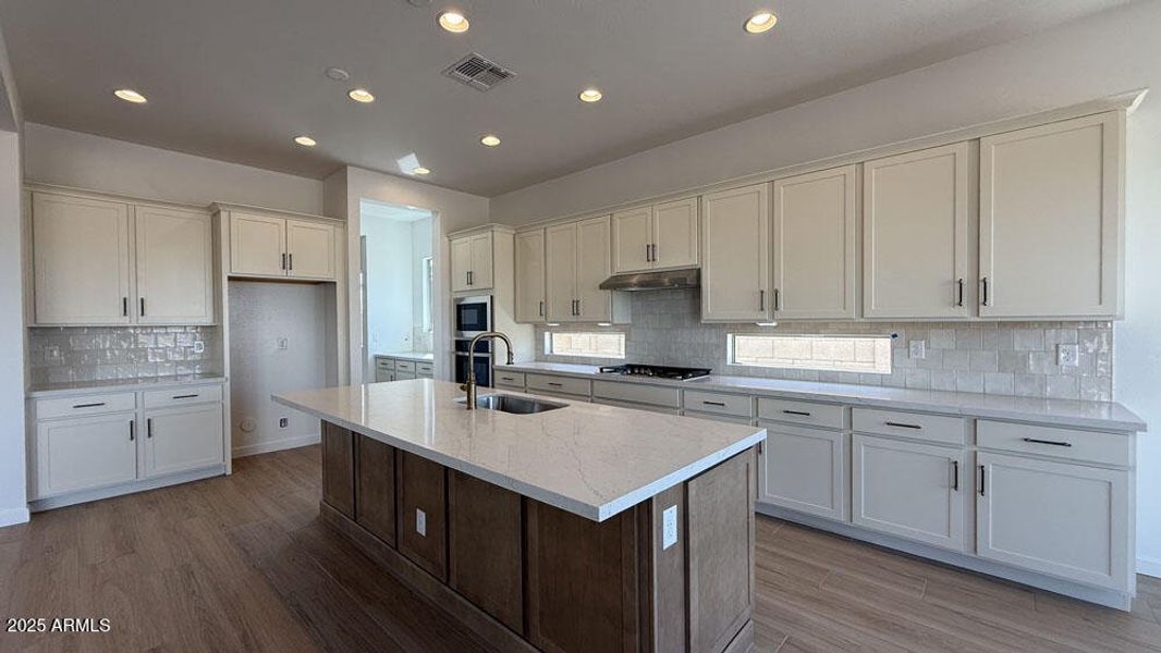 019 - Kitchen 019 - Kitchen