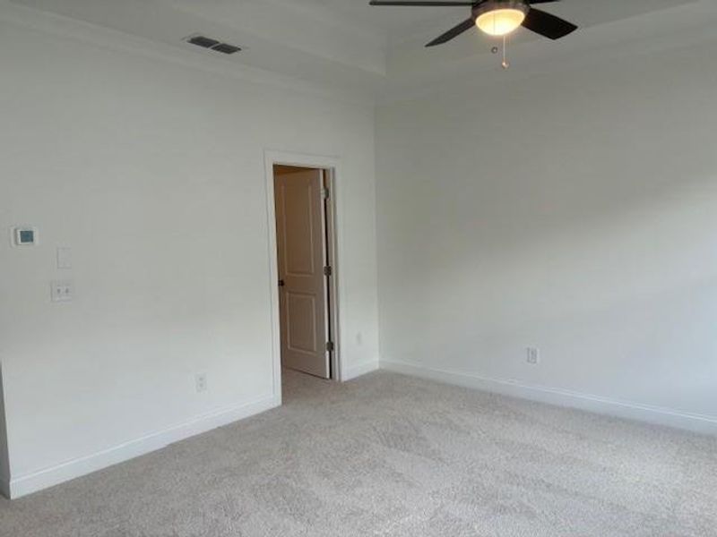Spacious, unfurnished interior of a new home in Millcroft Townhomes, Buford (Image 15).