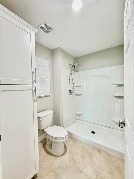 Private Toilet - Shower Room