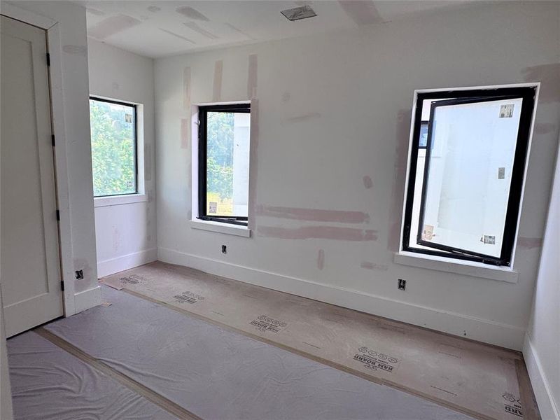 Spacious, unfurnished interior of a new home in , Stafford (Image 26).