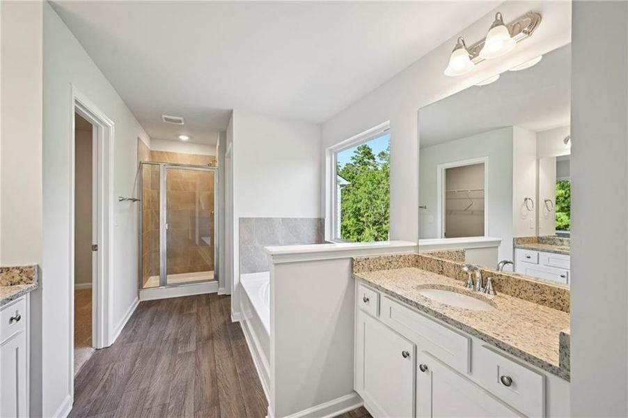 Furnished interior view inside a new home in Neely Farm, Covington (Image 11).
