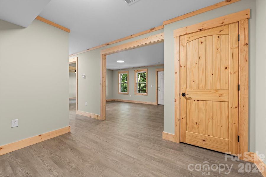 Flex space off of family room