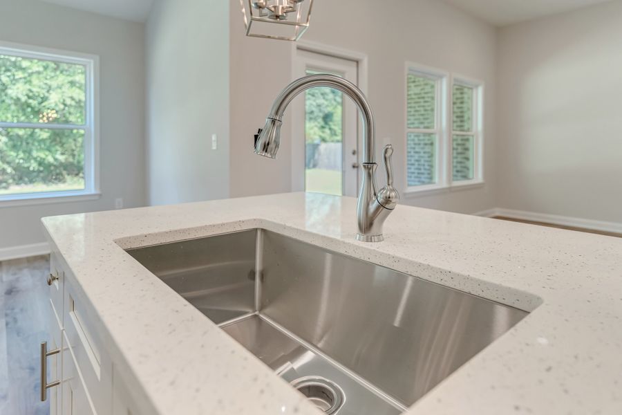 Image 42 of a home in Oak Hollow.