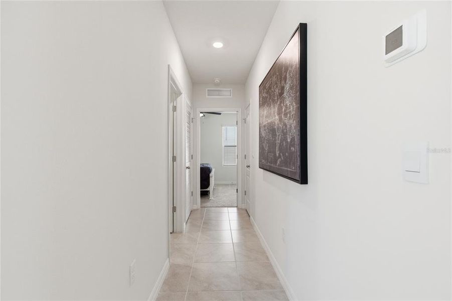 Spacious, unfurnished interior of a new home in Pelham Park, Deland (Image 17).