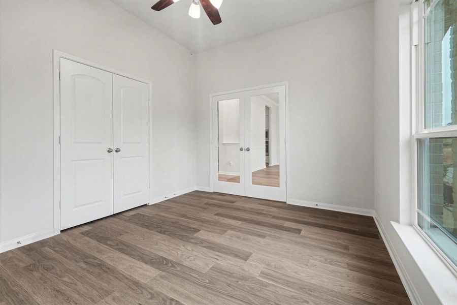Spacious, unfurnished interior of a new home in Rose Hill Estates, Willis (Image 34).