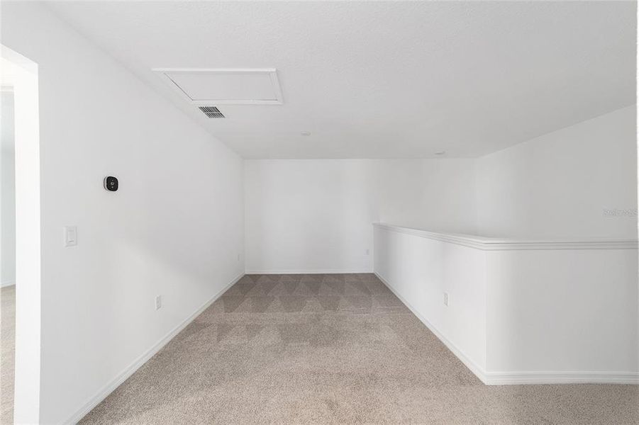 Spacious, unfurnished interior of a new home in Calesa Township, Ocala (Image 38).