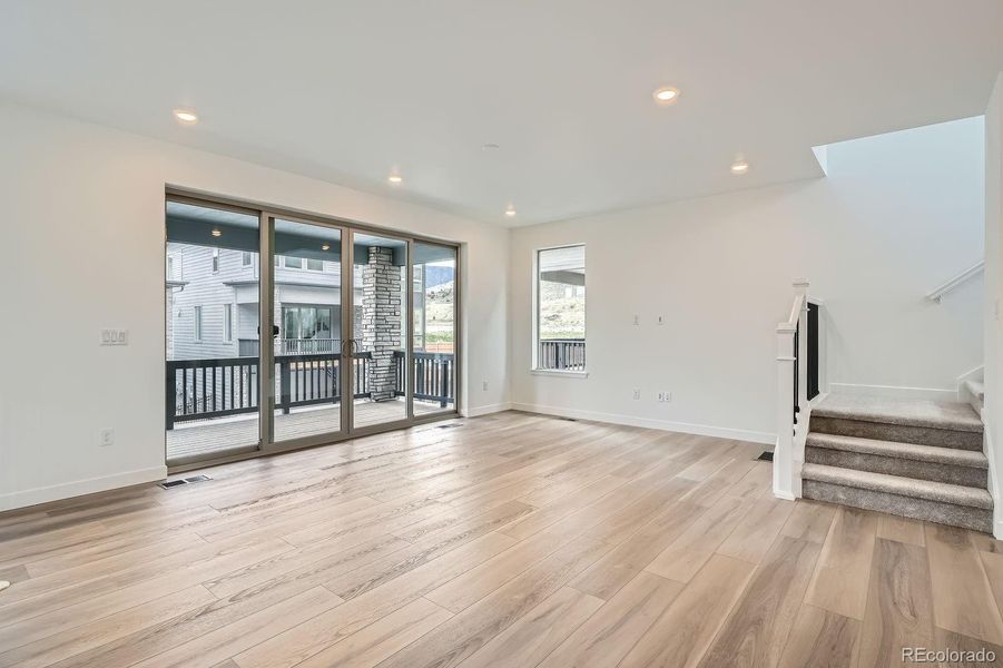Spacious, unfurnished interior of a new home in Red Rocks Ranch: The Skyline Collection, Morrison (Image 6).