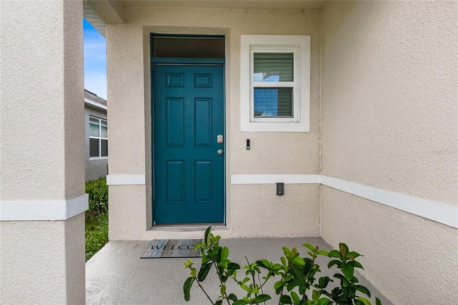 Exterior details and patio area of a home in Lake Deer Estates, Poinciana (Image 17).