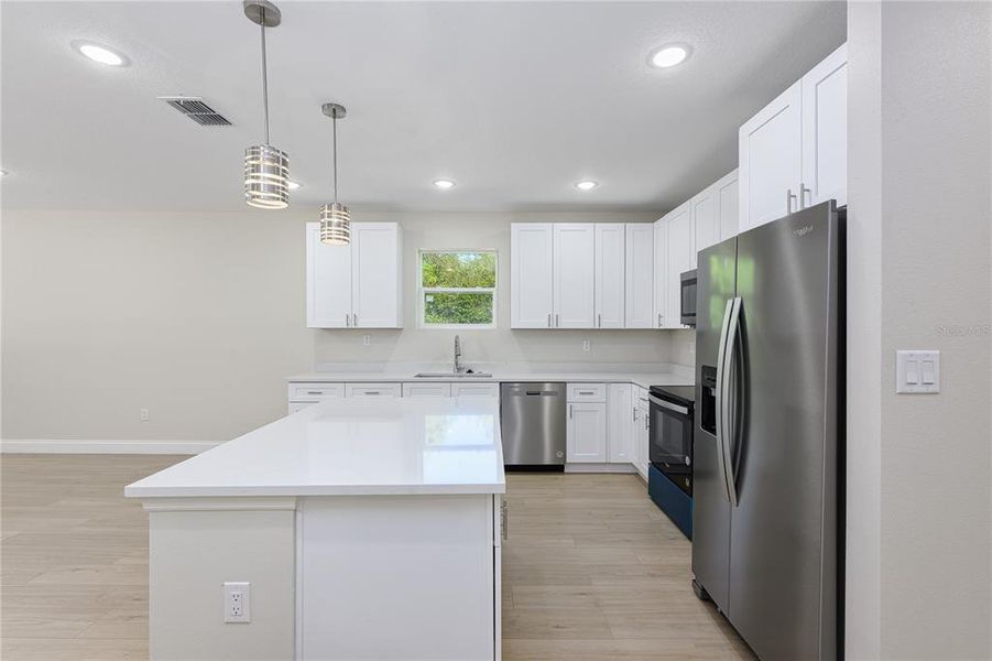 Furnished interior view inside a new home in , Deland (Image 8).