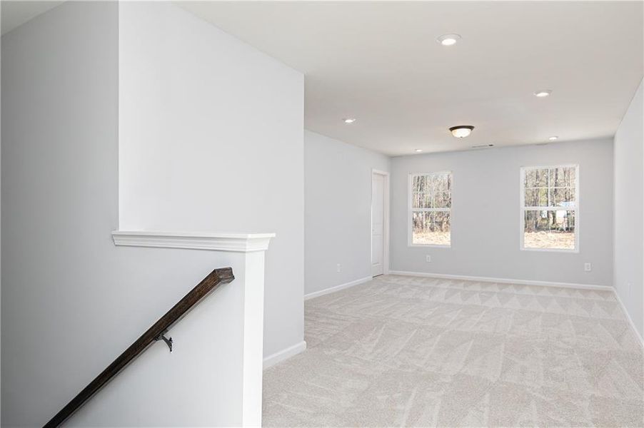 Spacious, unfurnished interior of a new home in , Powder Springs (Image 13).