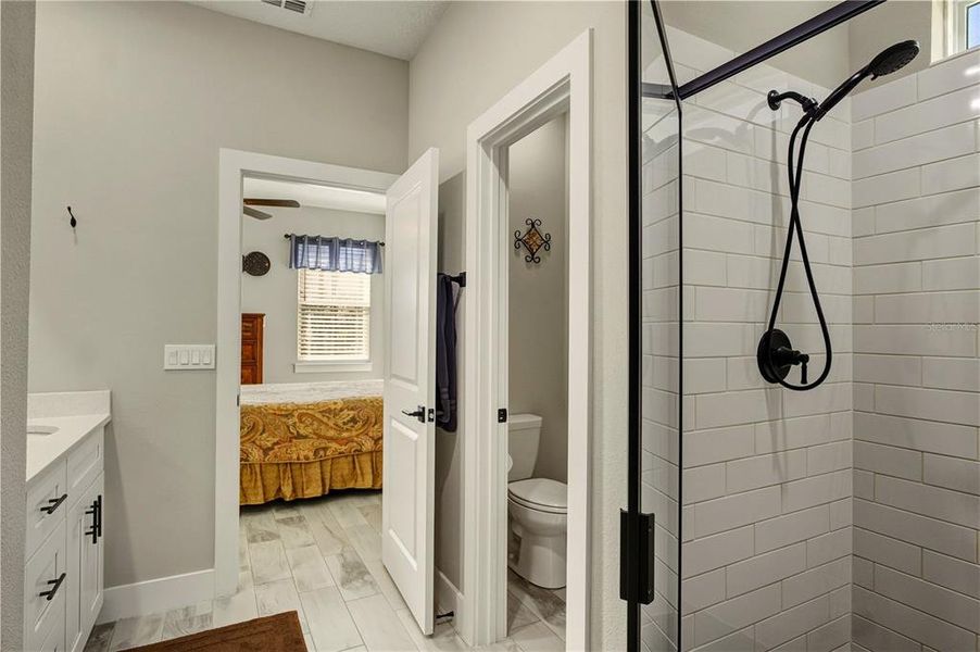 Furnished interior view inside a new home in , Ocala (Image 16).