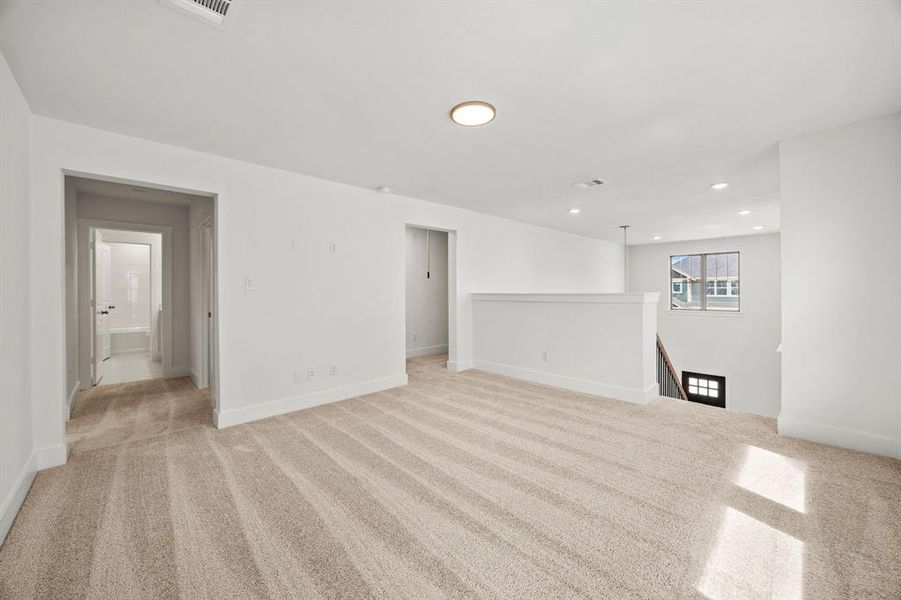 Spacious, unfurnished interior of a new home in North Square at Uptown, Celina (Image 18). Spacious, unfurnished interior of a new home in North Square at Uptown, Celina (Image 18).
