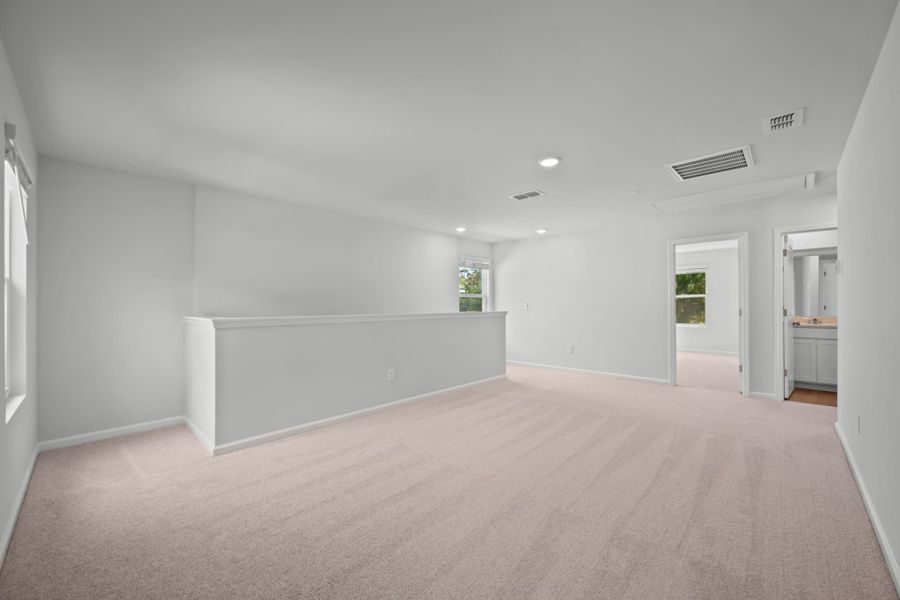 Spacious, unfurnished interior of a new home in Grand Arbor, Blythewood (Image 9). Spacious, unfurnished interior of a new home in Grand Arbor, Blythewood (Image 9).