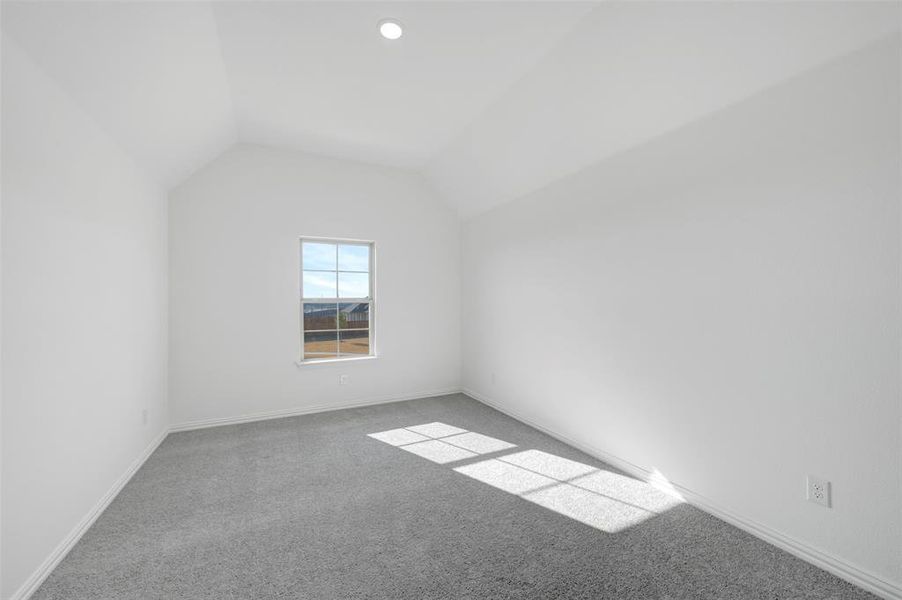 Spacious, unfurnished interior of a new home in Lilyana, Prosper (Image 32).