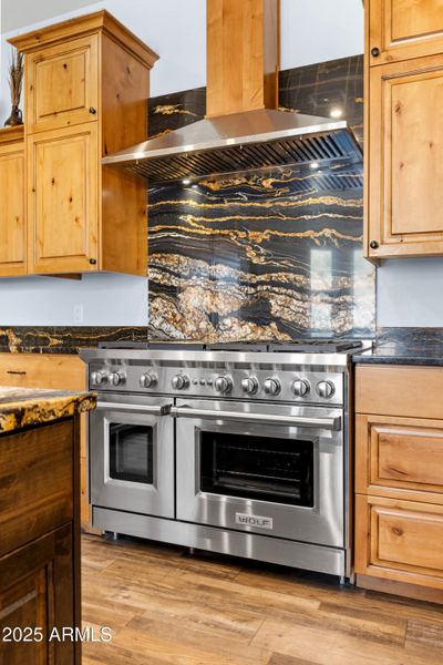 6 burner w flat grill Wolf Stove