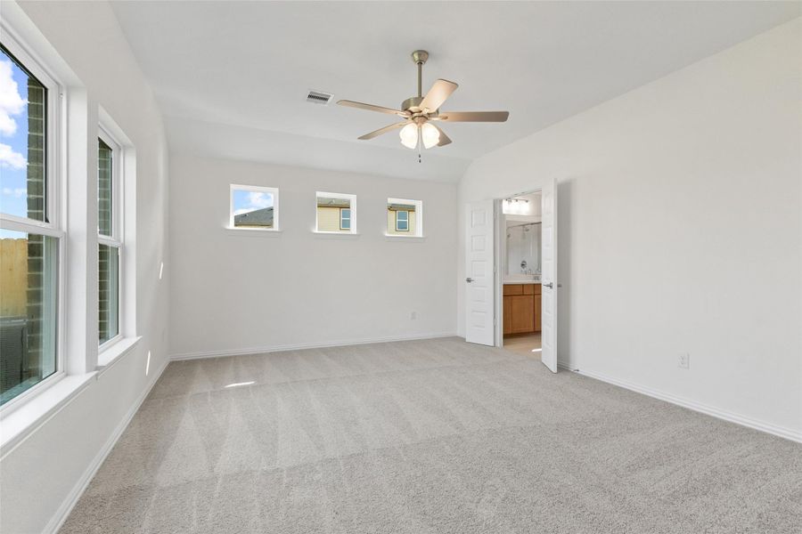 Spacious, unfurnished interior of a new home in Cypress Green, Hockley (Image 16). Spacious, unfurnished interior of a new home in Cypress Green, Hockley (Image 16).