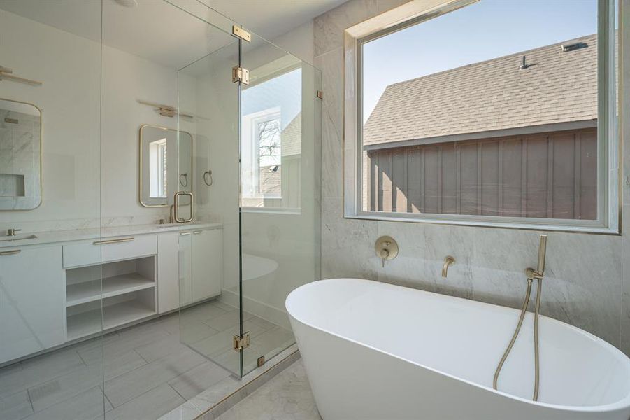 Furnished interior view inside a new home in , Dallas (Image 7).