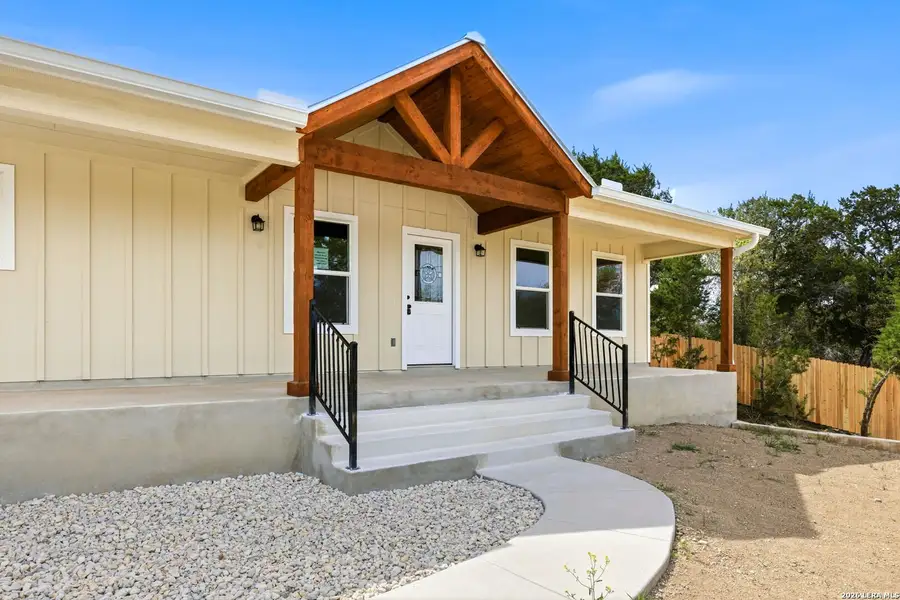 Exterior details and patio area of a home in , Fischer (Image 3).
