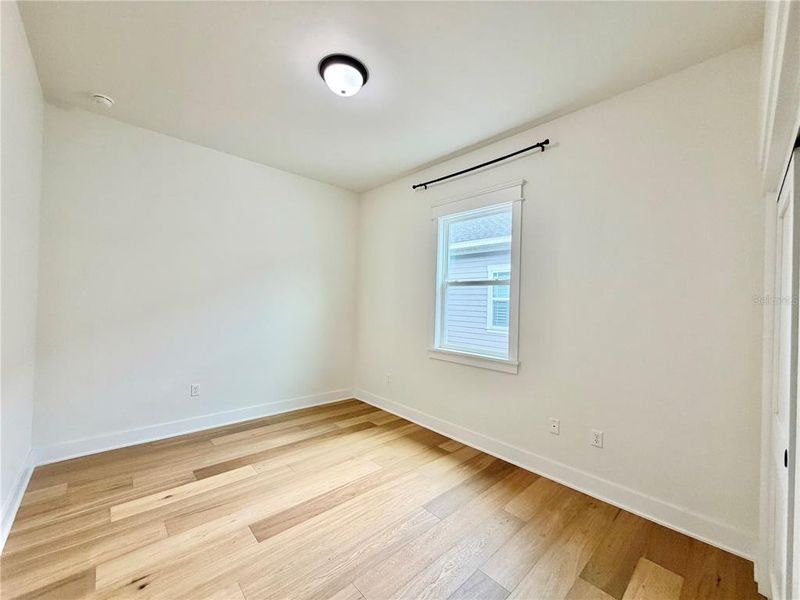Spacious, unfurnished interior of a new home in , Gainesville (Image 33).