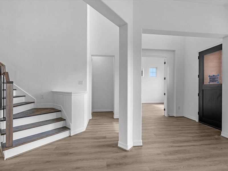 Spacious, unfurnished interior of a new home in Wildrye, Waller (Image 15).