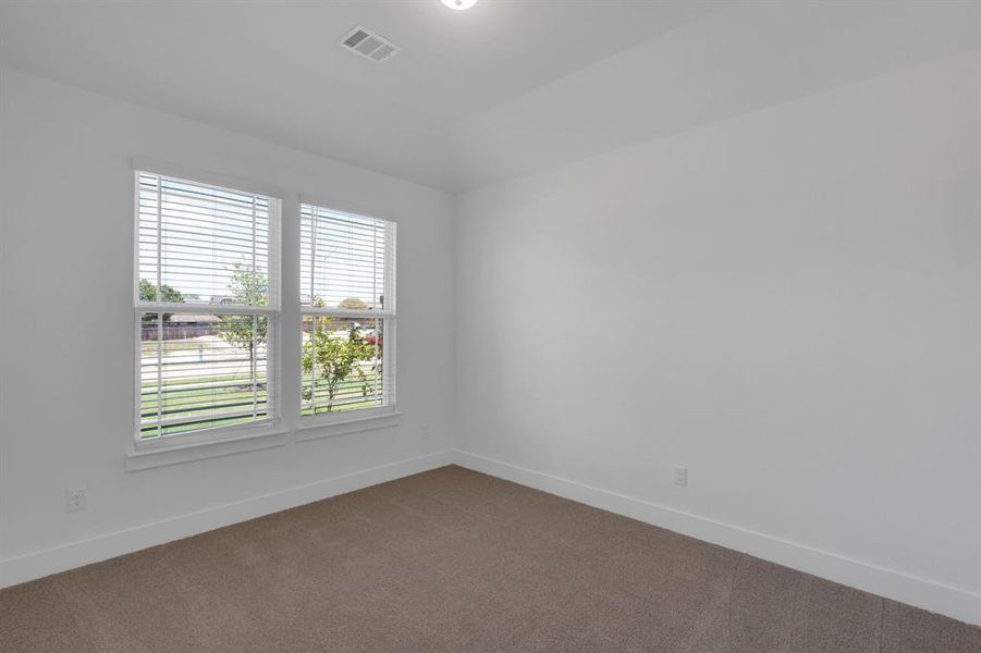 Spacious, unfurnished interior of a new home in Ten Mile Creek Estates, DeSoto (Image 11). Spacious, unfurnished interior of a new home in Ten Mile Creek Estates, DeSoto (Image 11).