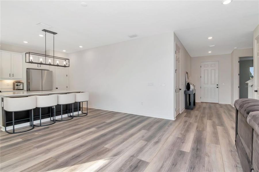 Spacious, unfurnished interior of a new home in Riverstone, Land O' Lakes (Image 22). Spacious, unfurnished interior of a new home in Riverstone, Land O' Lakes (Image 22).