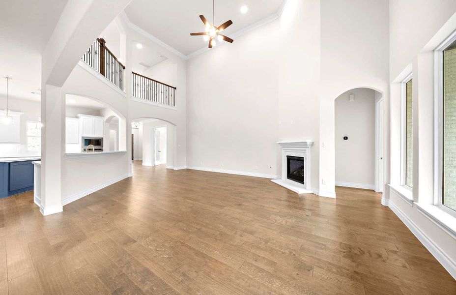 Representative unfurnished interior of a home built from the 4094 by Ravenna Homes in Artavia 70′, Conroe (Image 45).