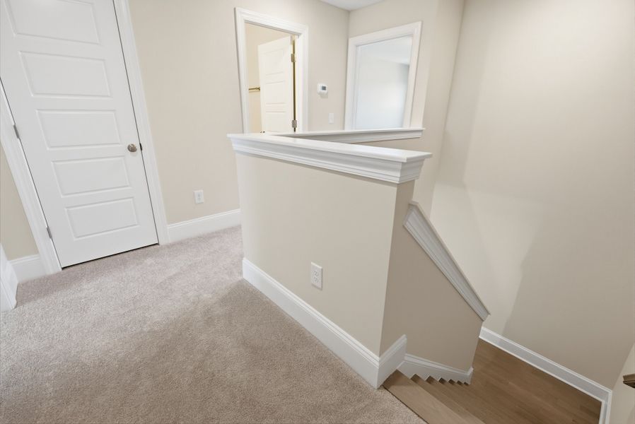 Spacious, unfurnished interior of a new home in Sidbury Landing, Wilmington (Image 17).