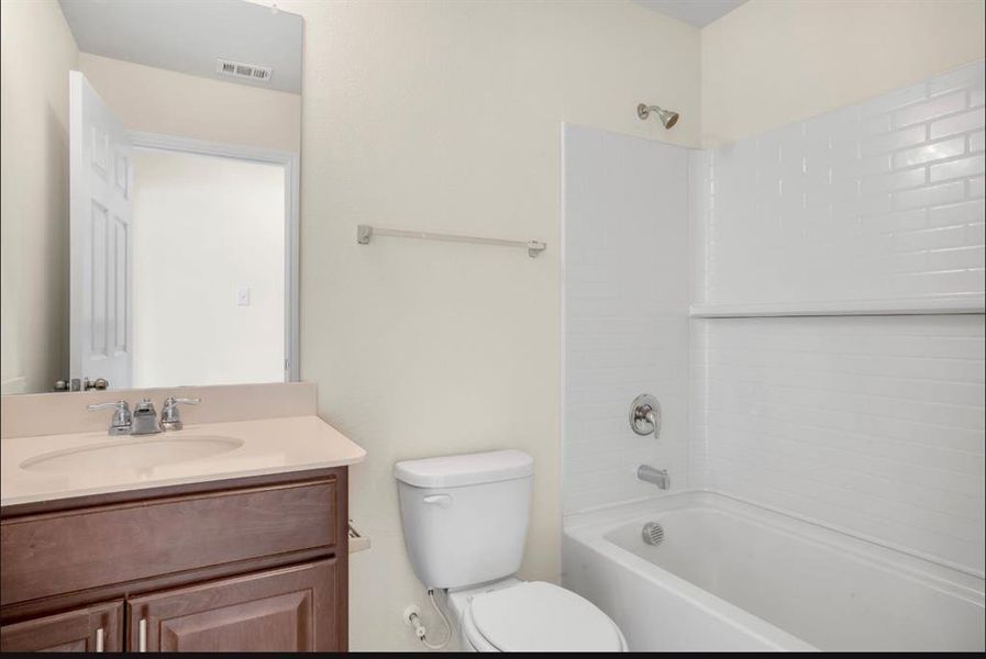 Furnished interior view inside a new home in , Forney (Image 13). Furnished interior view inside a new home in , Forney (Image 13).