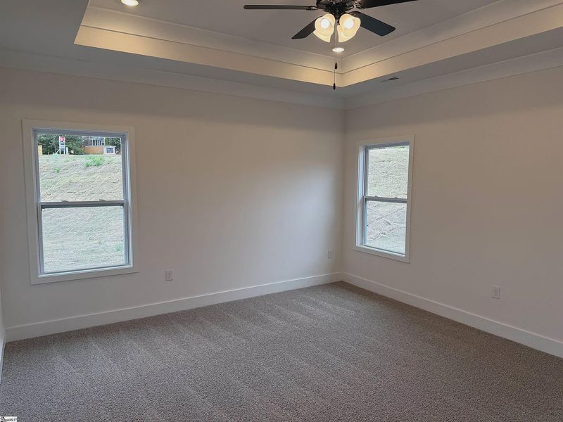 Spacious, unfurnished interior of a new home in Hidden Lake Estates, Greenville (Image 12).