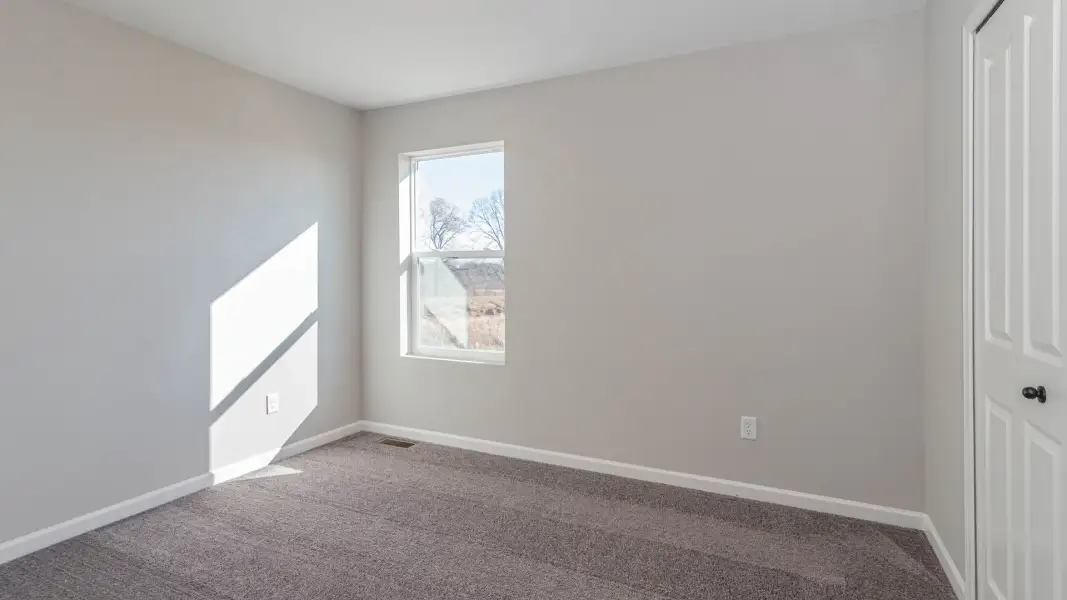 Representative unfurnished interior of a home built from the The Winslow by Norfolk Homes in Offsite Builds Southern Michigan, Ann Arbor (Image 104).