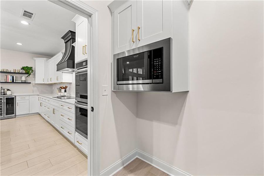 Furnished interior view inside a new home in , Winston (Image 55).