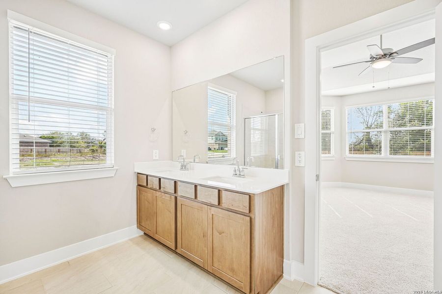 Furnished interior view inside a new home in Carmel Ranch, Schertz (Image 7).