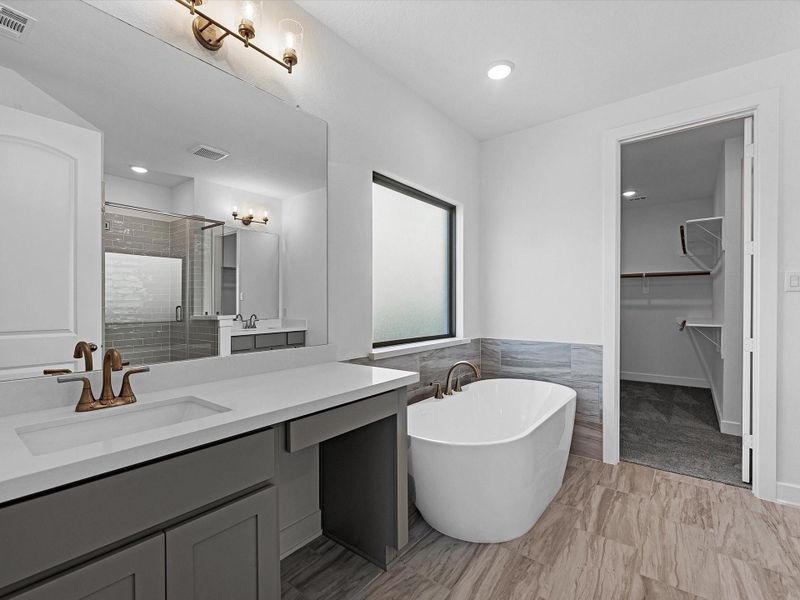 Representative image. Features, specifications, selections and colors may vary.