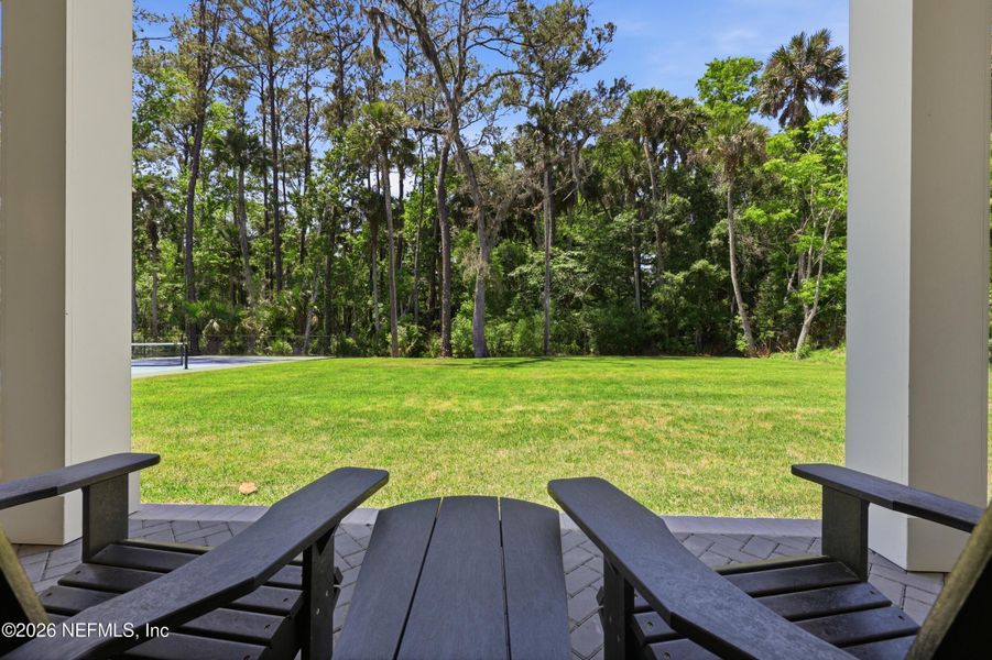 Exterior details and patio area of a home in , Ponte Vedra Beach (Image 38).