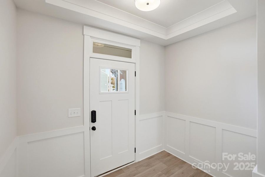 Spacious, unfurnished interior of a new home in , Waxhaw (Image 16). Spacious, unfurnished interior of a new home in , Waxhaw (Image 16).