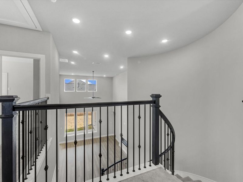 Spacious, unfurnished interior of a new home in Jubilee 50′, Hockley (Image 13).