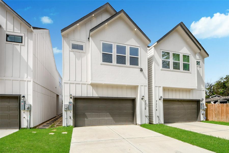 Front exterior of a new home in , Houston, TX, highlighting curb appeal (Image 22).