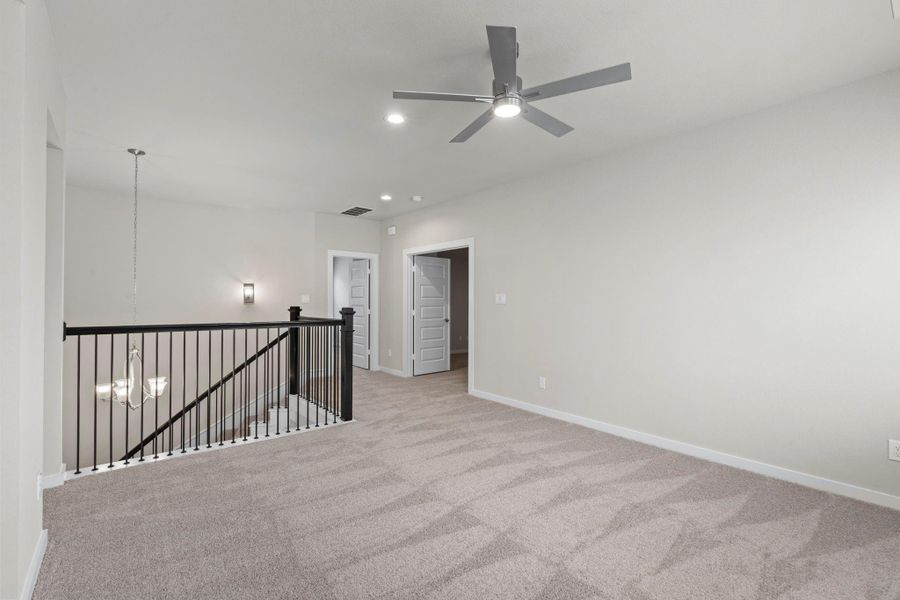 Spacious, unfurnished interior of a new home in Briarwood Crossing, Rosenberg (Image 26).